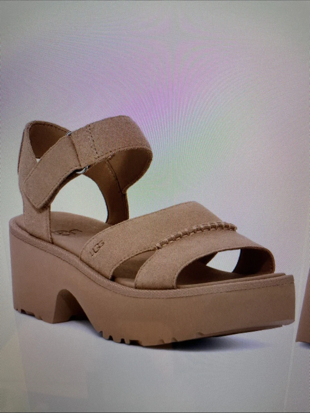 NWT UGG Women’s Tan Platform Sandal with Ankle Strap